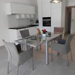 Mit Terrasse Apartamento *