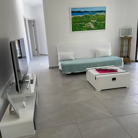 Apartment Mit Terrasse Crikvenica