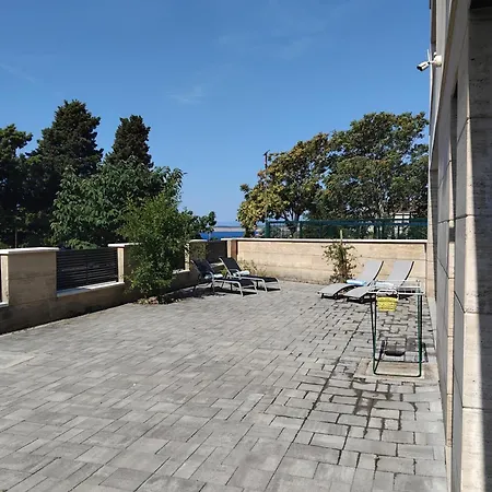 Apartmán Mit Terrasse Crikvenica