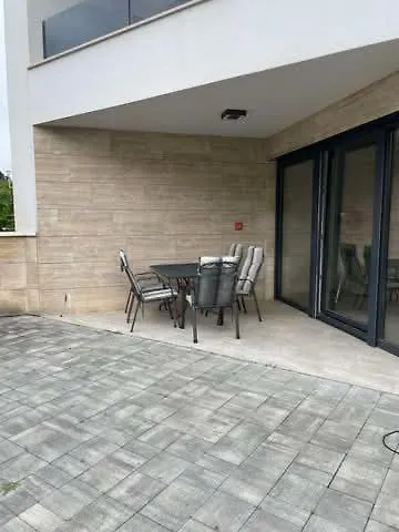 Apartament Mit Terrasse Crikvenica
